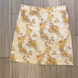 A cutter and buck golfing / everyday skirt